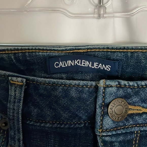 Womens size 4 Calvin Klein Blue Jeans - Picture 2 of 13